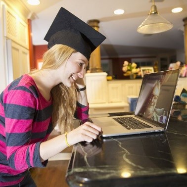 THROW A VIRTUAL CELEBRATION ON ZOOM WITH FRIENDS AND FAMILY